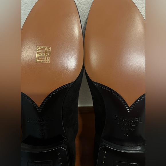 CHANEL BLACK SUEDE OXFORD MENS LOAFERS SIZE: 43 (US 10) $500 - Picture 5 of 9